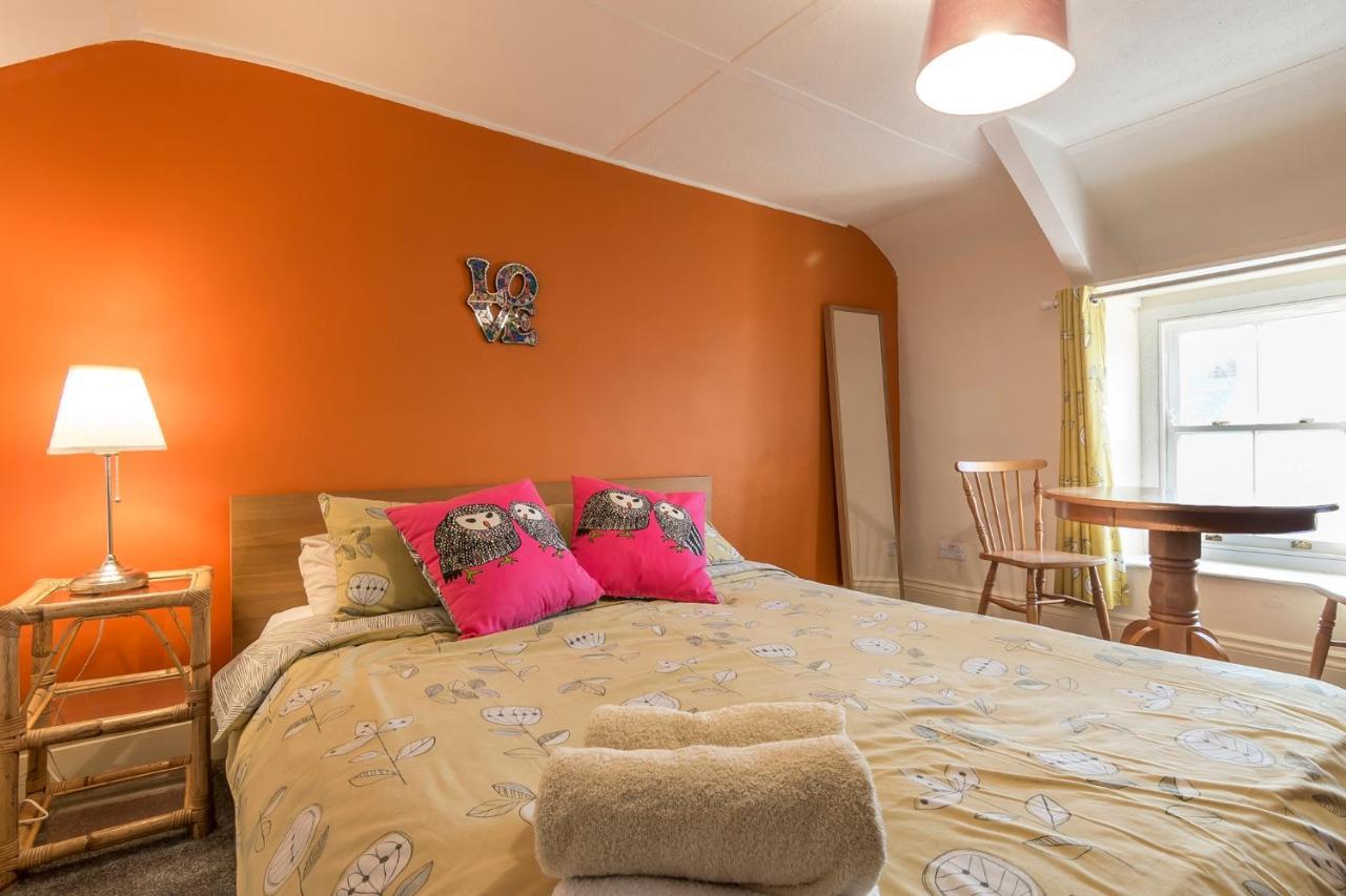 Manorbier Castle Inn Sunset Room Luaran gambar